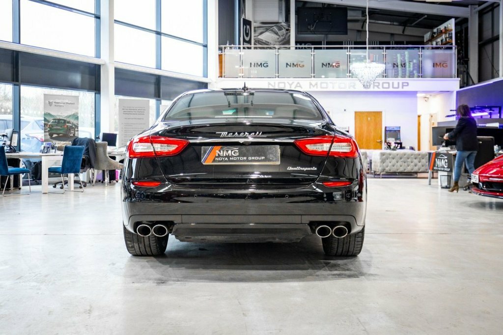 Maserati Quattroporte V8 Gts Black #35