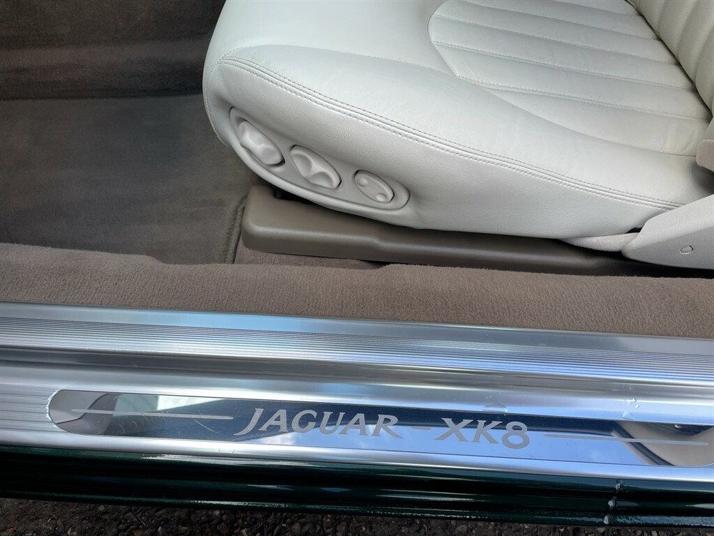Jaguar XK8 4.0 2dr Blue #10