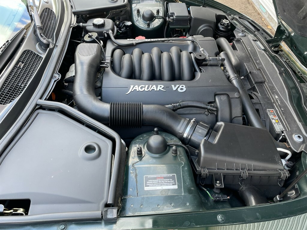 Jaguar XK8 4.0 2dr Blue #21