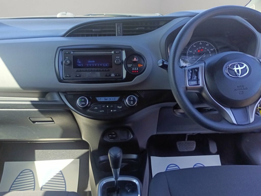 Toyota Yaris 1.4 D-4d Design Euro 6 White #20