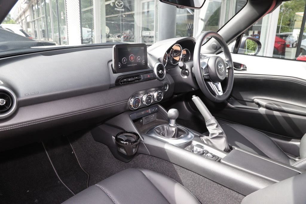 Mazda MX-5 2.0 184 Exclusive-line White #2