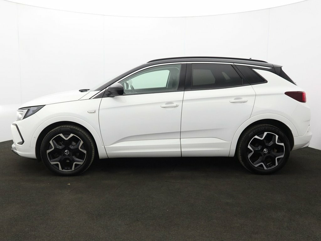 Vauxhall Grandland X 1.2L Elite HT22VOG White #4