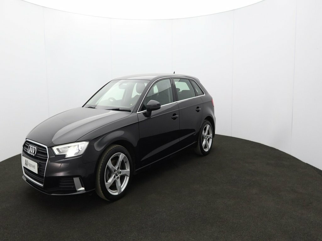 Audi A3 1L Sport GM19VYY Black #3