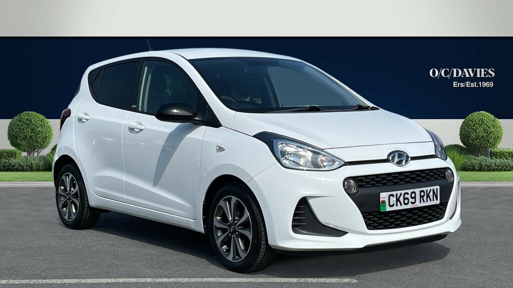 Hyundai I10 1.0 Play Hatchback Euro 6 67 Ps White