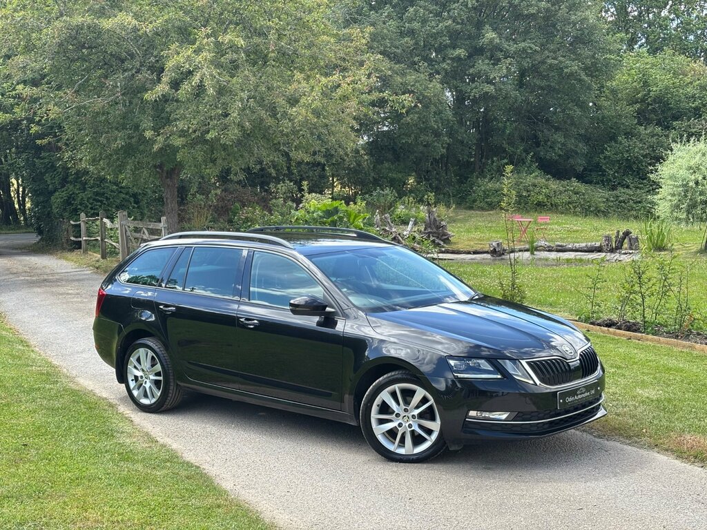 Skoda Octavia 1.6 Tdi Se L Estate Euro 6 Ss DG18YCA Black #5