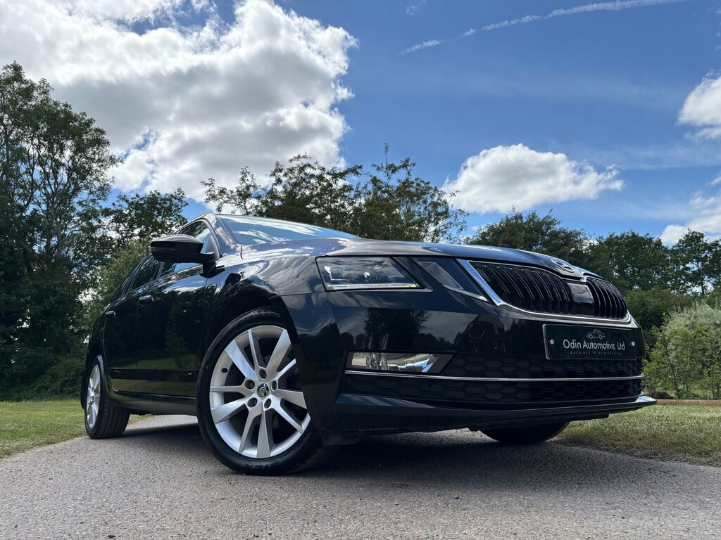 Skoda Octavia 1.6 Tdi Se L Estate Euro 6 Ss DG18YCA Black #2