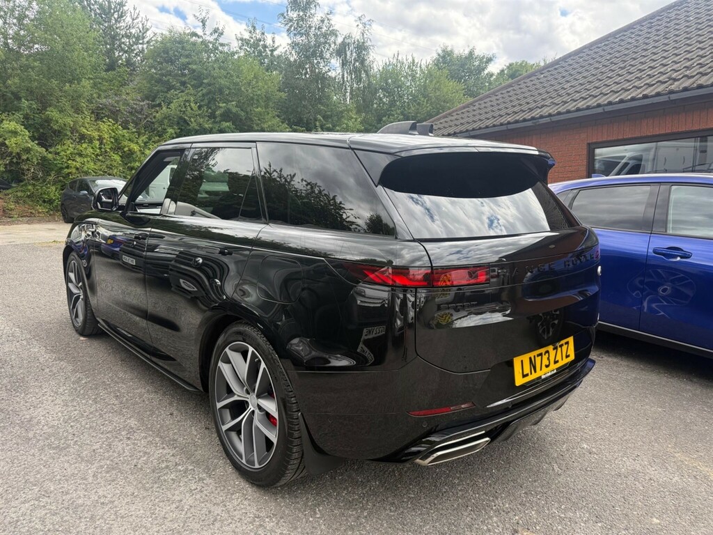 Land Rover Range Rover Sport Suv Black #4