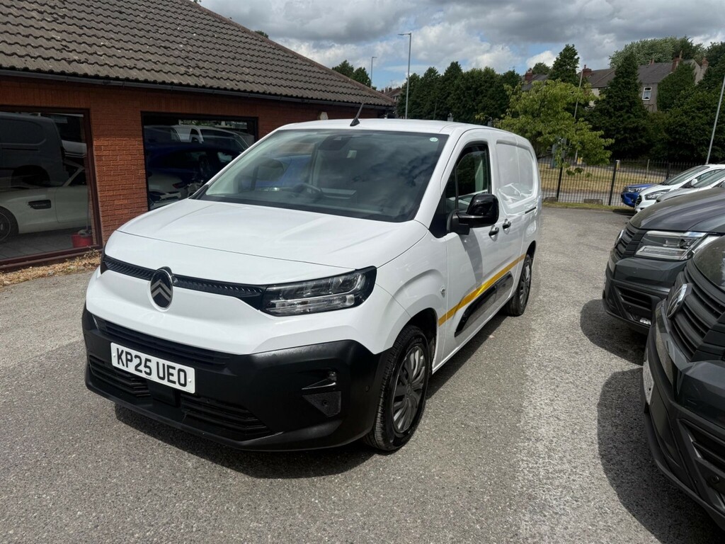 Citroen Berlingo Mpv White #3