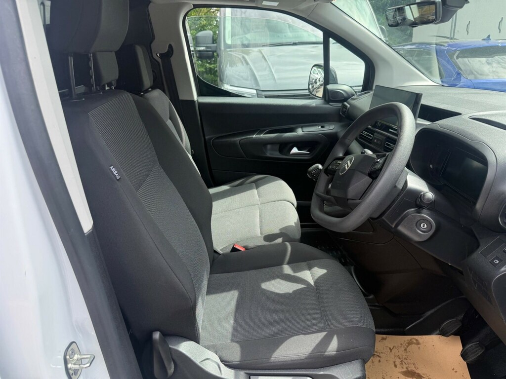 Citroen Berlingo XL 1.5 Bluehdi 100Ps Van Enterprise White #10