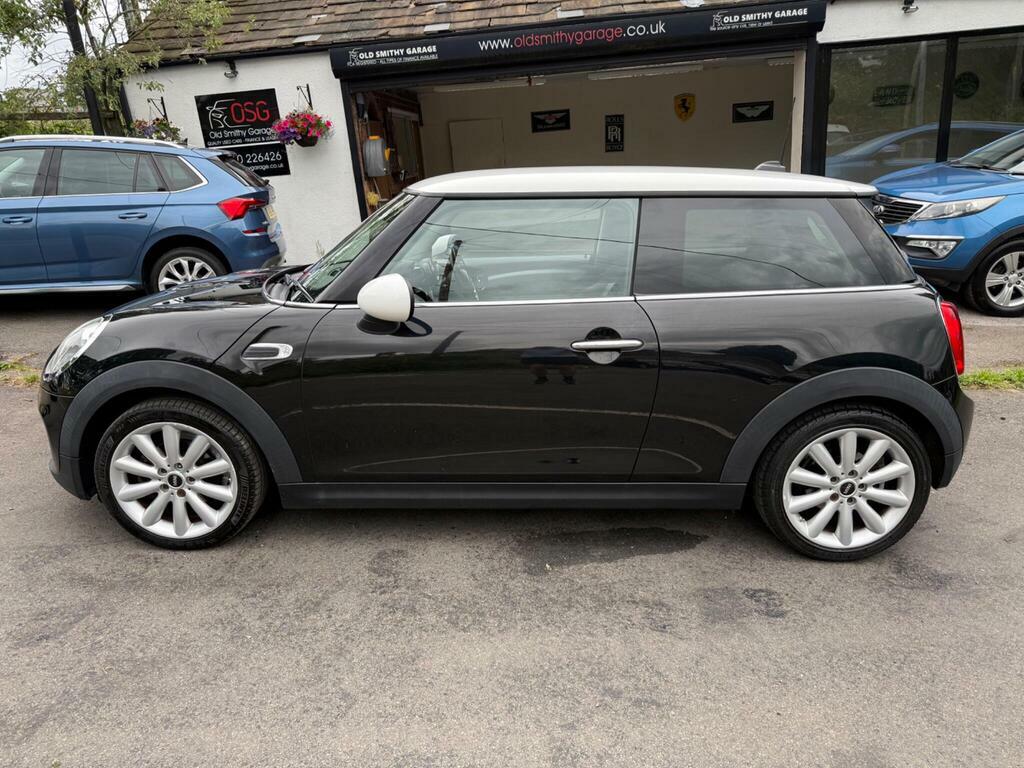 Mini Hatch 1.5 Cooper D Euro 6 S S Black #3