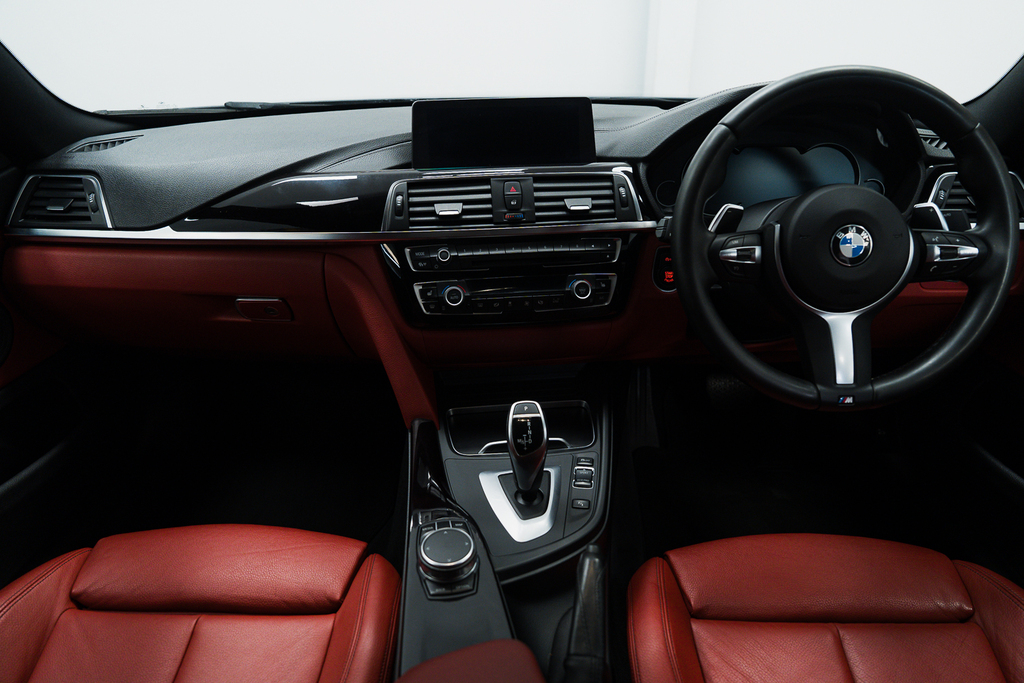 BMW 4 Series Gran Coupe 420I M Sport White #40