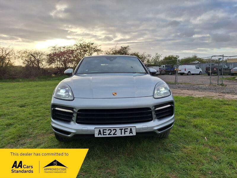 Porsche Cayenne Coupe 3.0 V6 E-hybrid 17.9Kwh Tiptronics 4Wd Euro AE22TFA Silver #2