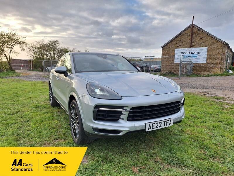 Porsche Cayenne Coupe 3.0 V6 E-hybrid 17.9Kwh Tiptronics 4Wd Euro Silver