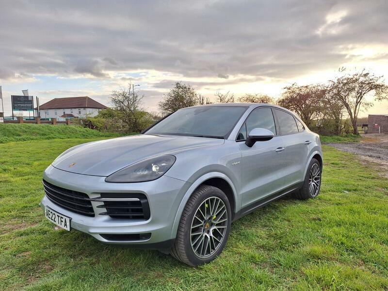 Porsche Cayenne Coupe 3.0 V6 E-hybrid 17.9Kwh Tiptronics 4Wd Euro AE22TFA Silver #3