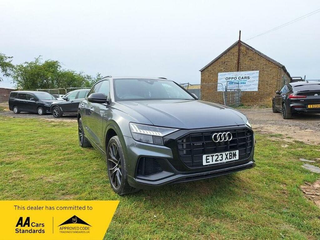 Audi Q8 e tron Suv 3.0 Tfsie V6 55 Black Edition Tiptronic Quattr Grey