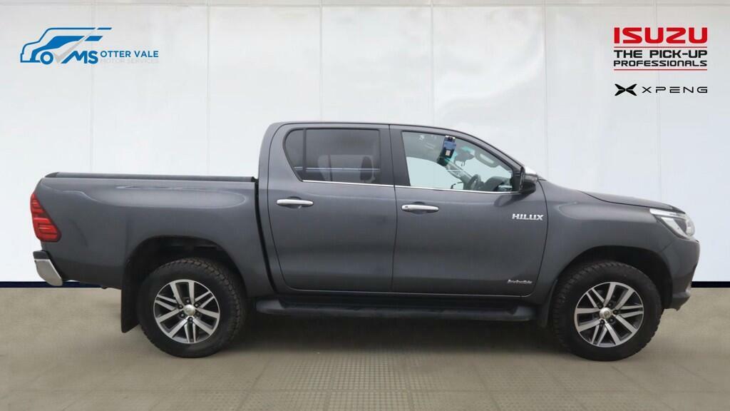 Toyota HILUX 2.4 D-4d Invincible Pickup Double Cab A Grey #6