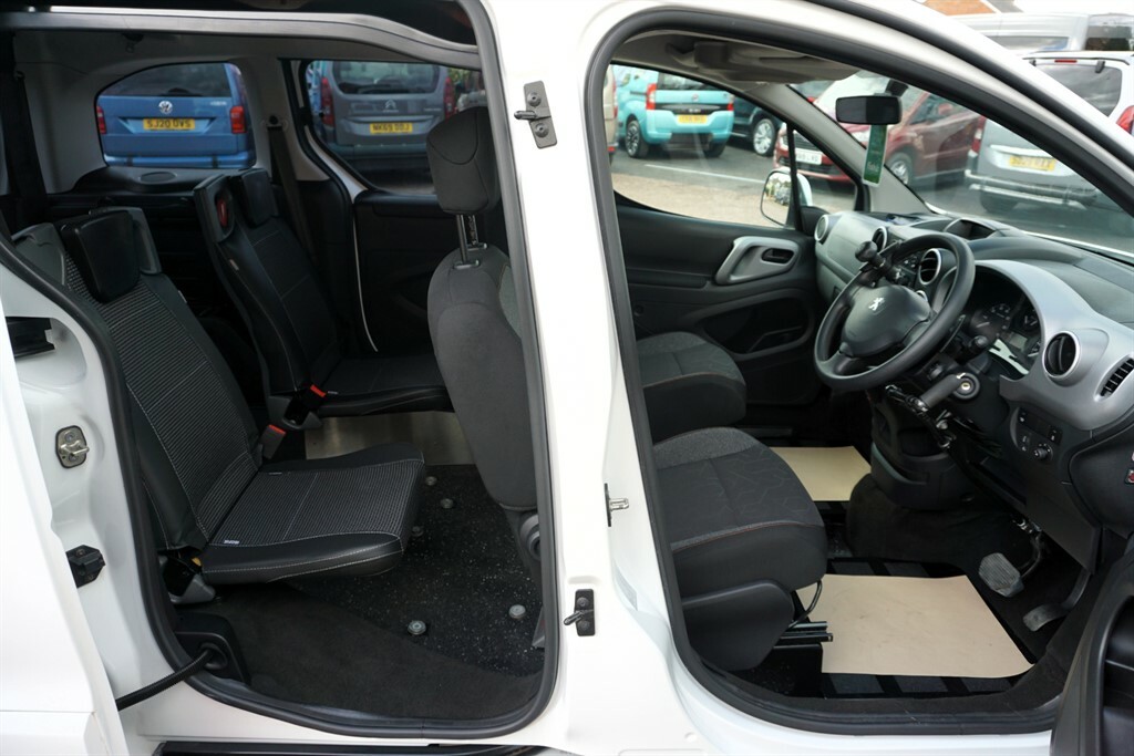 Peugeot Partner Tepee 1.6 Bluehdi 100 Outdoor Etg Grey #9
