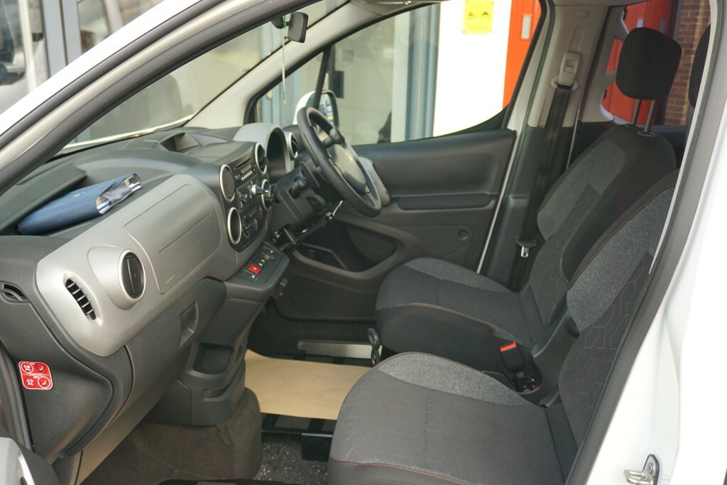 Peugeot Partner Tepee 1.6 Bluehdi 100 Outdoor Etg Grey #11