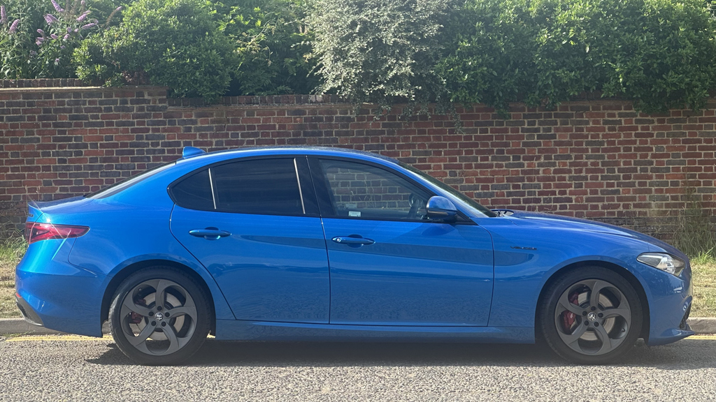 Alfa Romeo Giulia 2.0 Tb 280 Veloce Performance Brake Blue #2