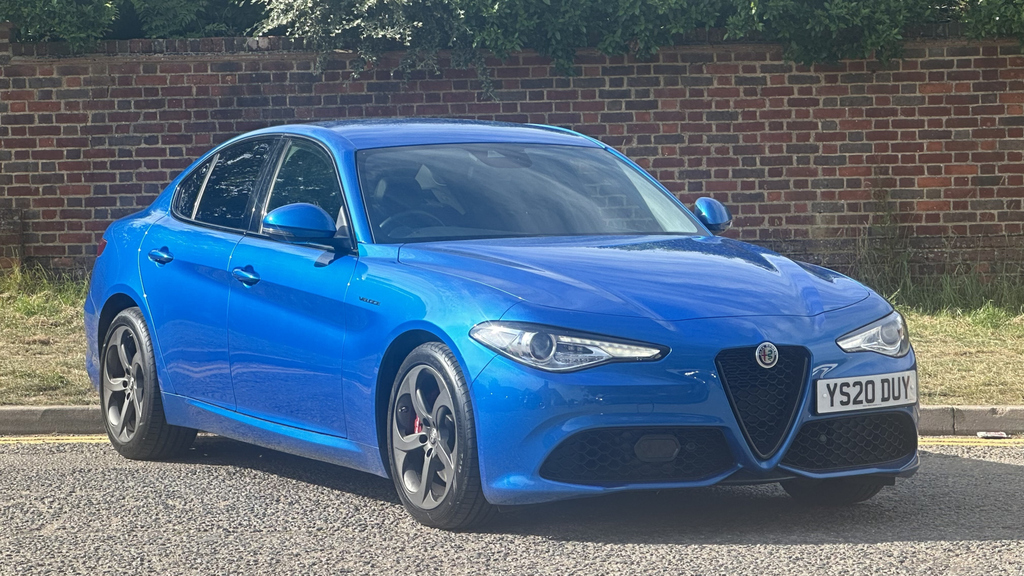 Alfa Romeo Giulia 2.0 Tb 280 Veloce Performance Brake Blue