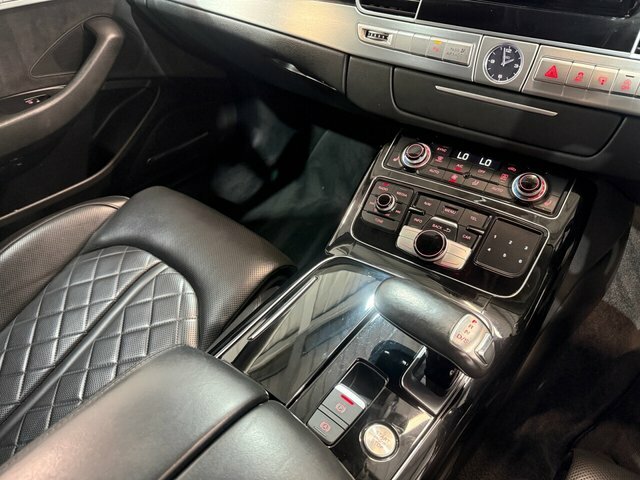 Audi A8 Sport 3.0 Tdi Clean Quattro 262 Ps Tiptroni  #23