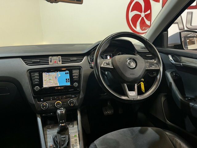 Skoda Octavia 1.6 Tdi Se L Euro 6 Ss Black #21