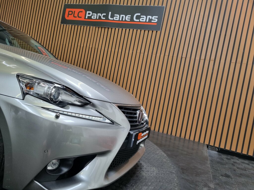 Lexus IS 2.5 300H Executive Edition Saloon Hybri Silver
