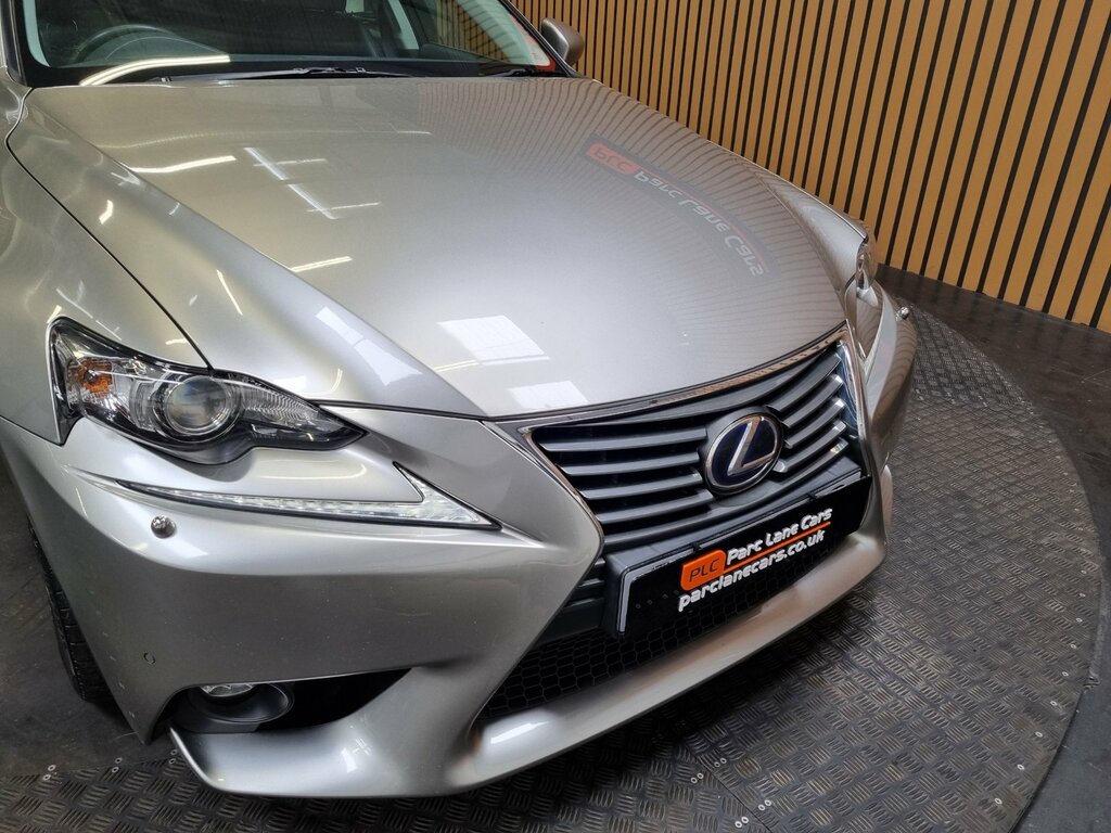 Lexus IS 2.5 300H Executive Edition Saloon Hybri Silver #3