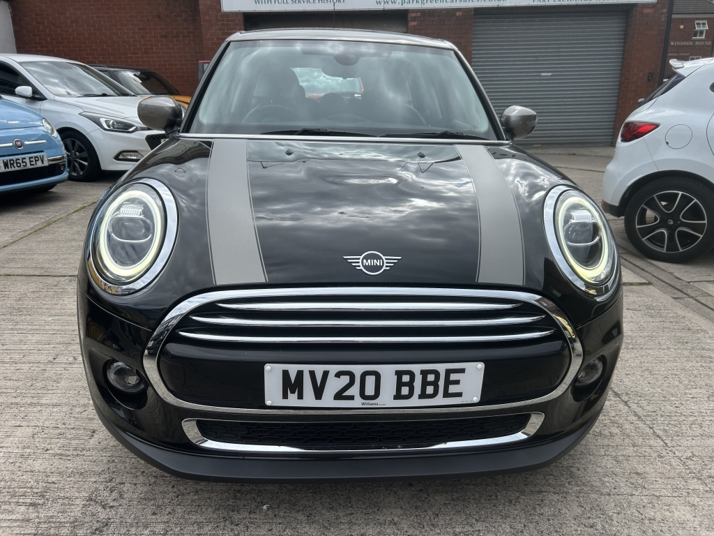 Mini Hatch 1.5 Cooper Exclusive MV20BBE Black #2