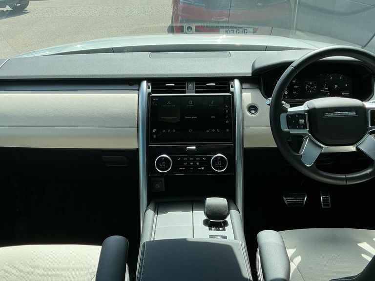 Land Rover Discovery 3.0 D300 Mhev Dynamic Hse Suv 4Wd Grey #9