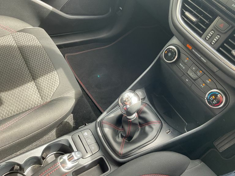 Ford Fiesta Fiesta Titanium X T Silver #12