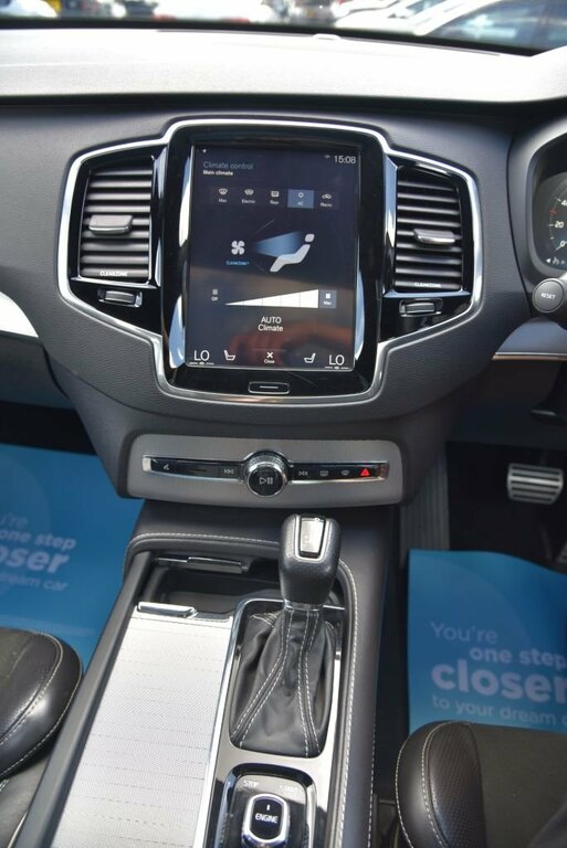 Volvo XC90 D5 Inscription - Panoramic Sunroof, Bowers Wilk White #30