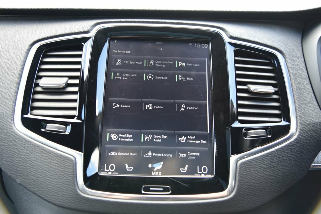 Volvo XC90 D5 Inscription - Panoramic Sunroof, Bowers Wilk White #36