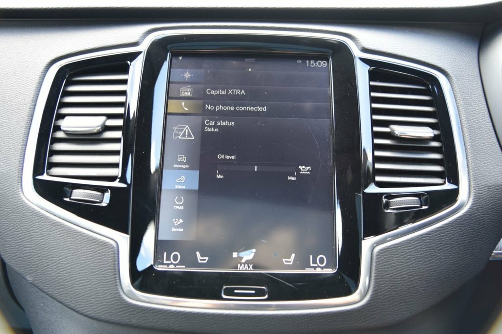Volvo XC90 D5 Inscription - Panoramic Sunroof, Bowers Wilk White #35