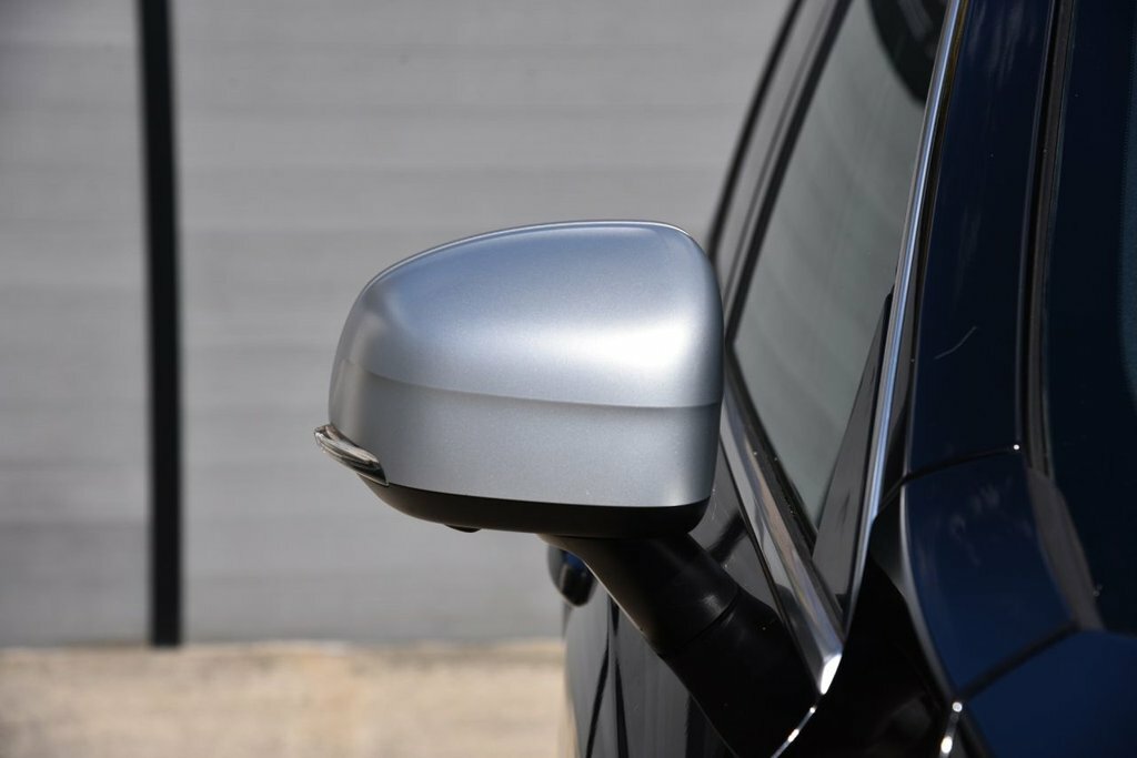 Volvo XC90 D5 Inscription - Panoramic Sunroof, Bowers Wilk White #12