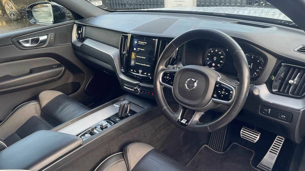 Volvo XC60 B5 Awd R-design Pro Silver #4