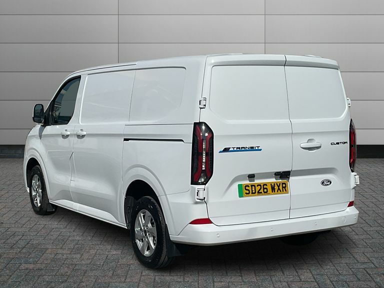 Ford Transit Custom V710 Limited Van 320 L1 65Kwh 100Kw 136Ps Rwd 1 SD26WXR White #2