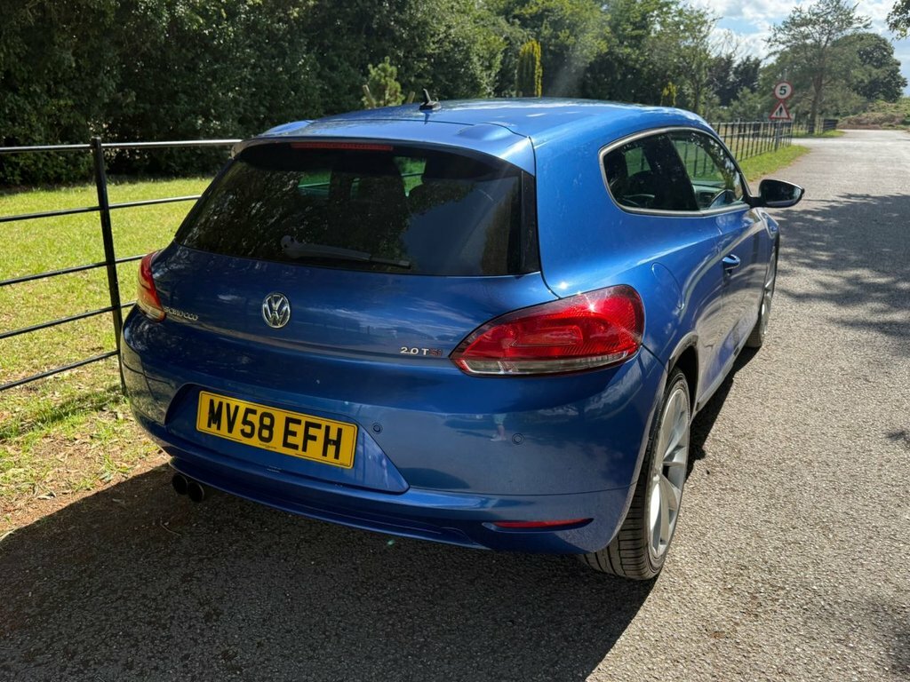 Volkswagen Scirocco Gold #18