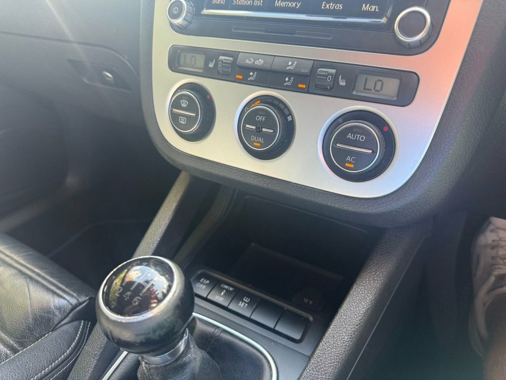 Volkswagen Scirocco Gold #22