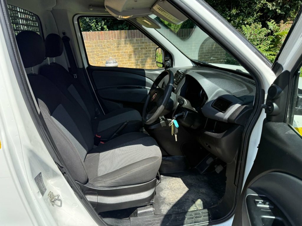 Fiat Doblo Air Con55,000 Mlwb1.6 Multijetii White #7
