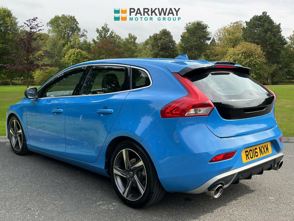 Volvo V40 Hatchback Blue #6