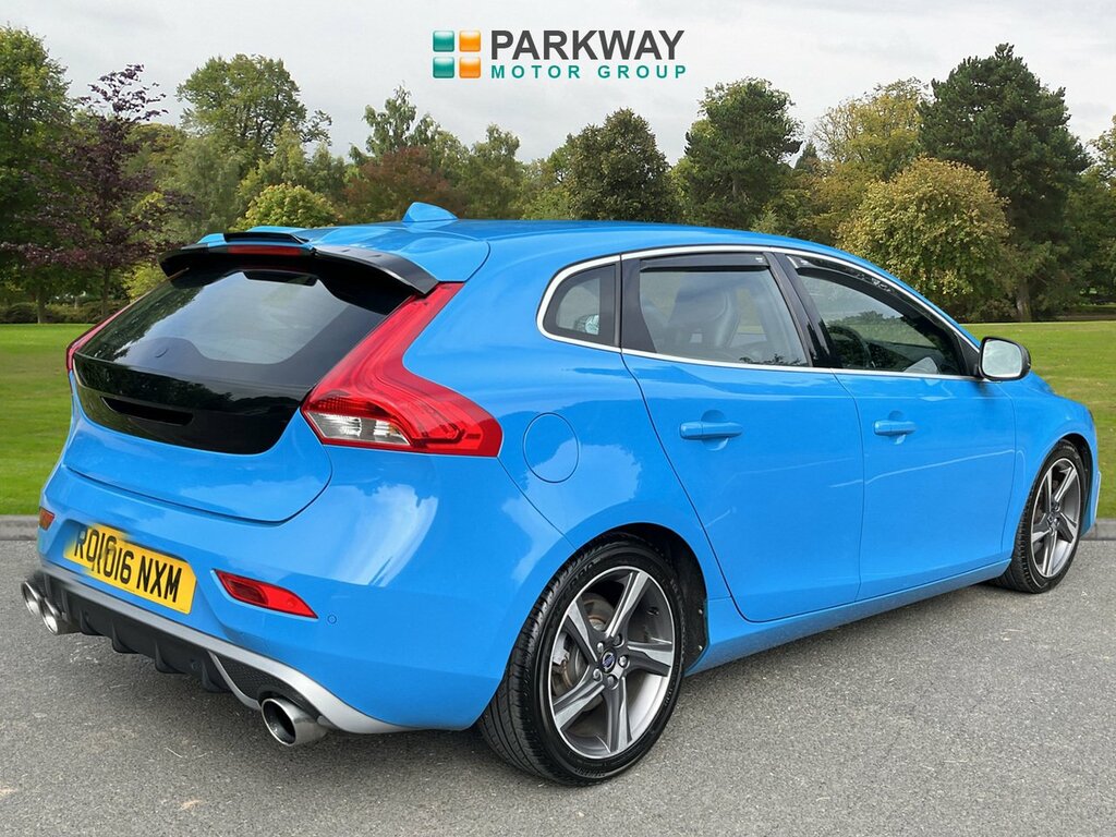 Volvo V40 Hatchback Blue #4
