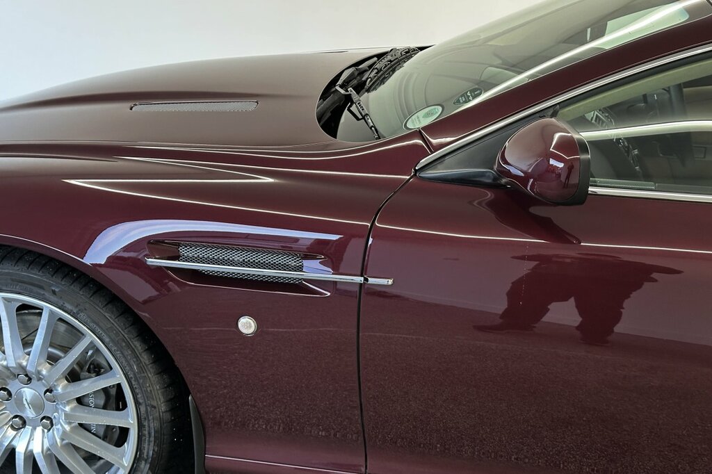 Aston Martin DB9 V12 Coupe Red #3