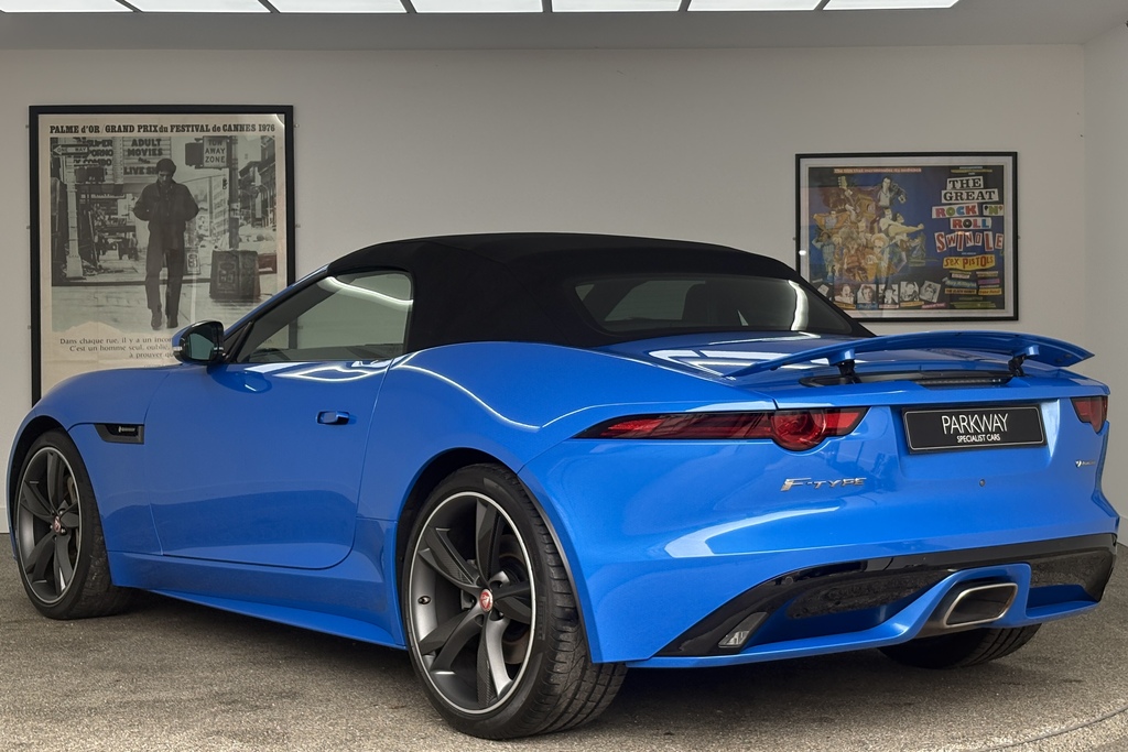 Jaguar F-Type 2.0 Dynamic-r Convertible Blue #2