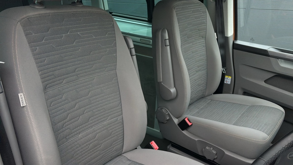 Volkswagen California Beach Camper Grey #9
