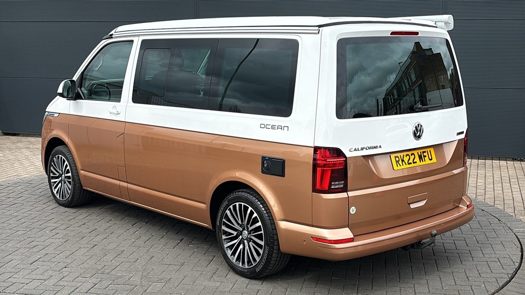 Volkswagen California 2.0 Tdi Ocean 204 4Motion Dsg 204 Ps Brown #4