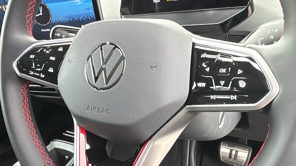 Volkswagen ID.4 210Kw Black Edition Pro 77Kwh Black #18
