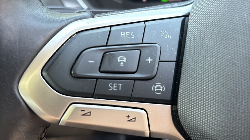 Volkswagen Tiguan Allspace Suv #20