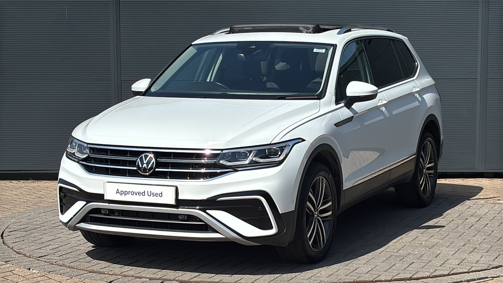 Volkswagen Tiguan Allspace Suv #11