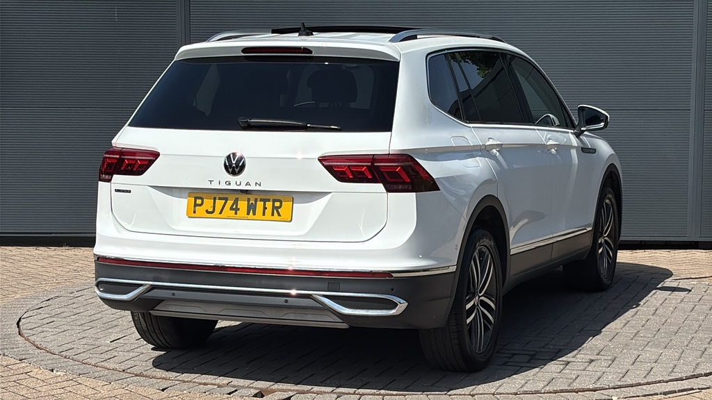 Volkswagen Tiguan Allspace Suv #15
